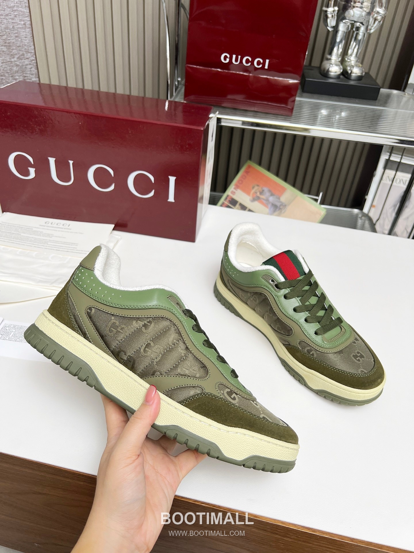 Gucci Double G Calfskin Leather High Low Sneakers with Distressed Cutout Panel TPU Sole Detail 구찌 더블G 카프스킨 레더 하이로우 스니커즈 디스트레스드 컷아웃 패널 TPU 솔 디테일 3cm 5