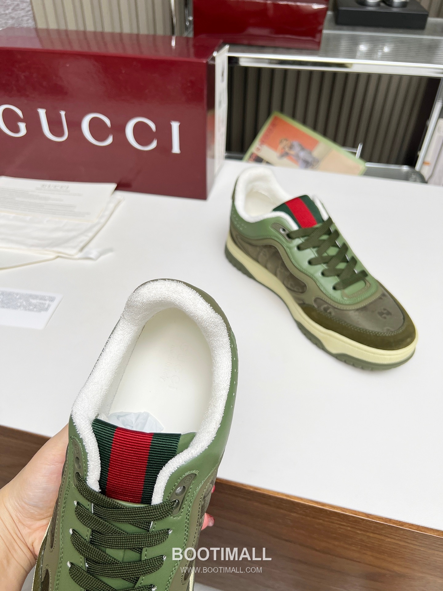 Gucci Double G Calfskin Leather High Low Sneakers with Distressed Cutout Panel TPU Sole Detail 구찌 더블G 카프스킨 레더 하이로우 스니커즈 디스트레스드 컷아웃 패널 TPU 솔 디테일 3cm 8