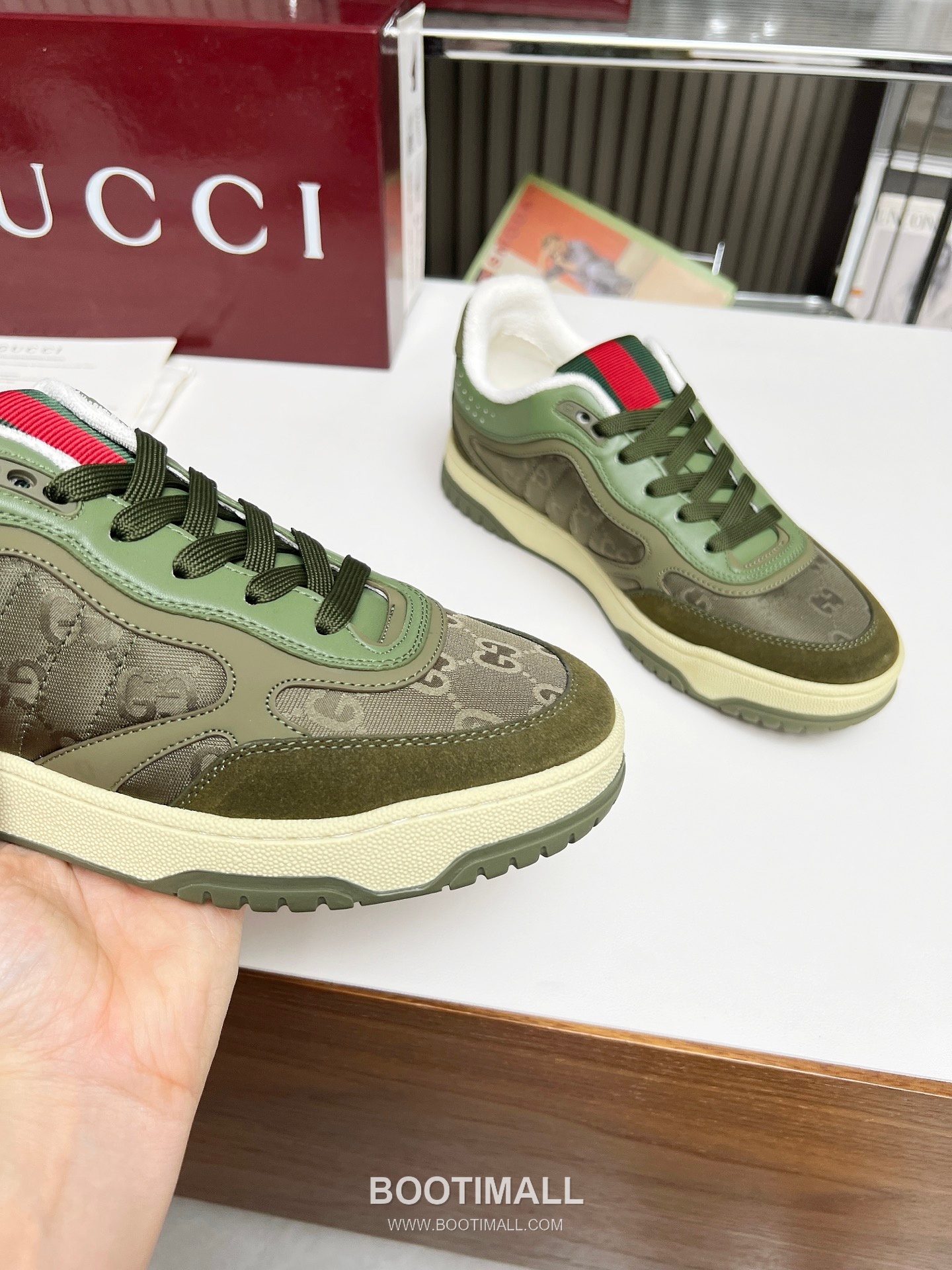 Gucci Double G Calfskin Leather High Low Sneakers with Distressed Cutout Panel TPU Sole Detail 구찌 더블G 카프스킨 레더 하이로우 스니커즈 디스트레스드 컷아웃 패널 TPU 솔 디테일 3cm 9