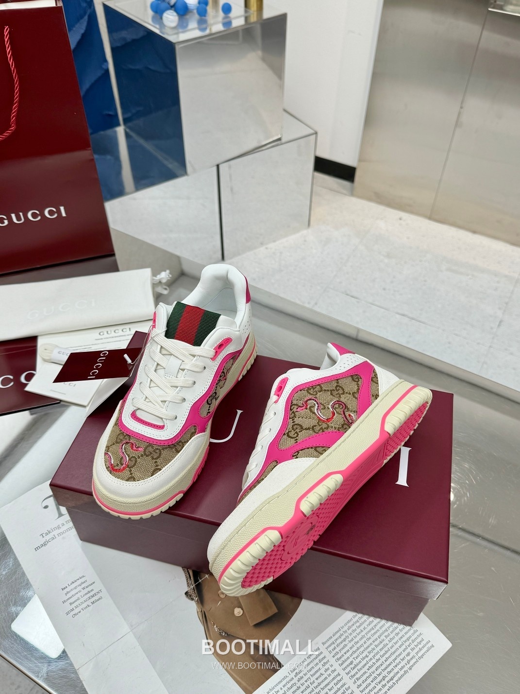 Gucci Double G Calfskin Leather High Low Sneakers with Distressed Cutout Panel TPU Sole Detail 구찌 더블G 카프스킨 레더 하이로우 스니커즈 디스트레스드 컷아웃 패널 TPU 솔 디테일 3cm 3