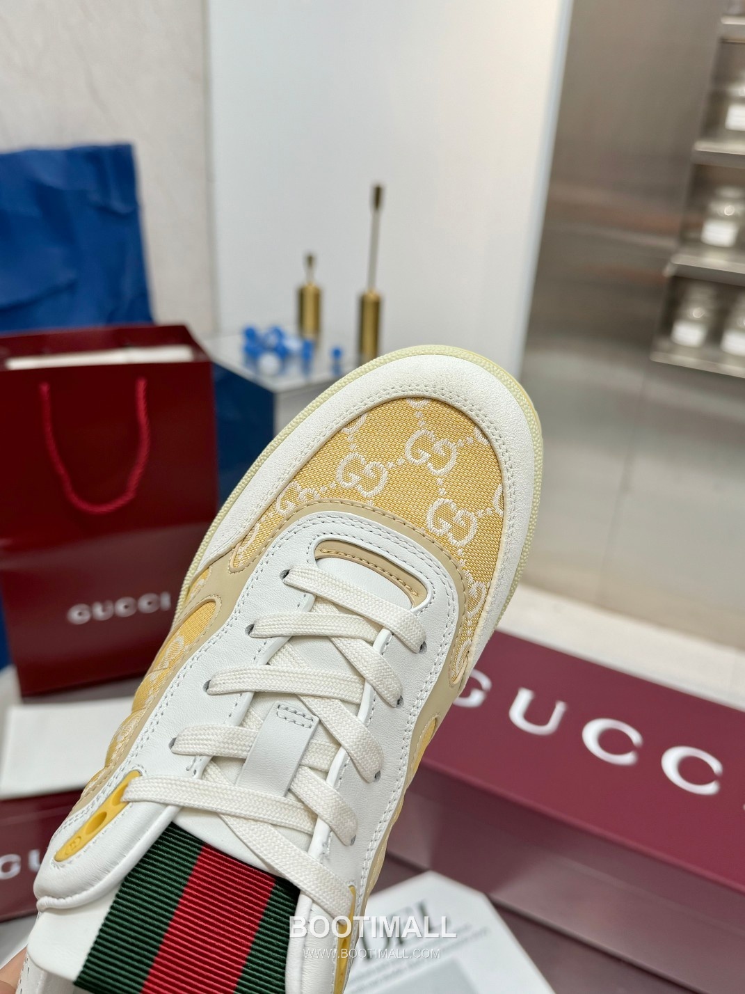 Gucci Double G Calfskin Leather High Low Sneakers with Distressed Cutout Panel TPU Sole Detail 구찌 더블G 카프스킨 레더 하이로우 스니커즈 디스트레스드 컷아웃 패널 TPU 솔 디테일 3cm 4