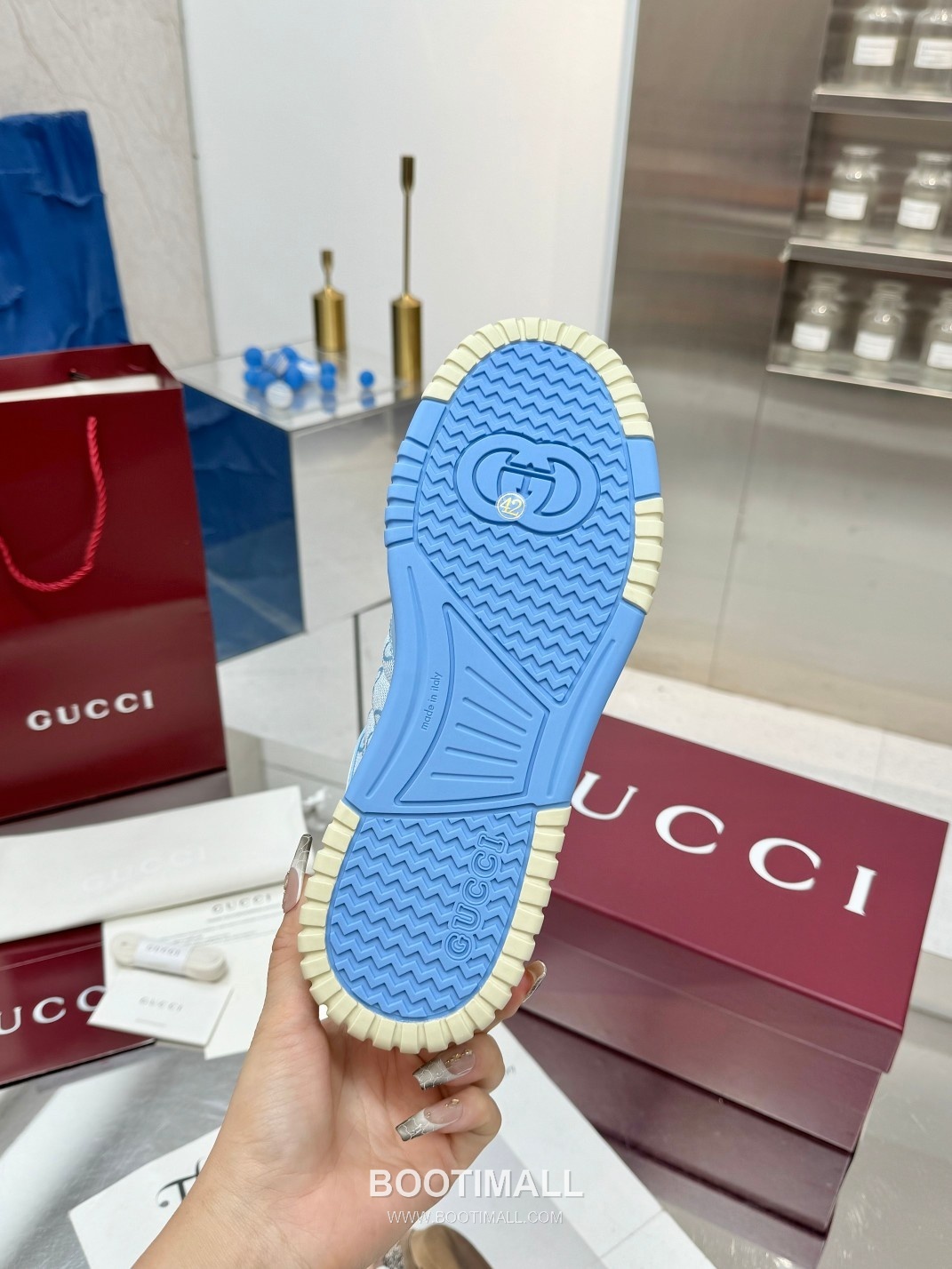 Gucci Double G Calfskin Leather High Low Sneakers with Distressed Cutout Panel TPU Sole Detail 구찌 더블G 카프스킨 레더 하이로우 스니커즈 디스트레스드 컷아웃 패널 TPU 솔 디테일 3cm 7