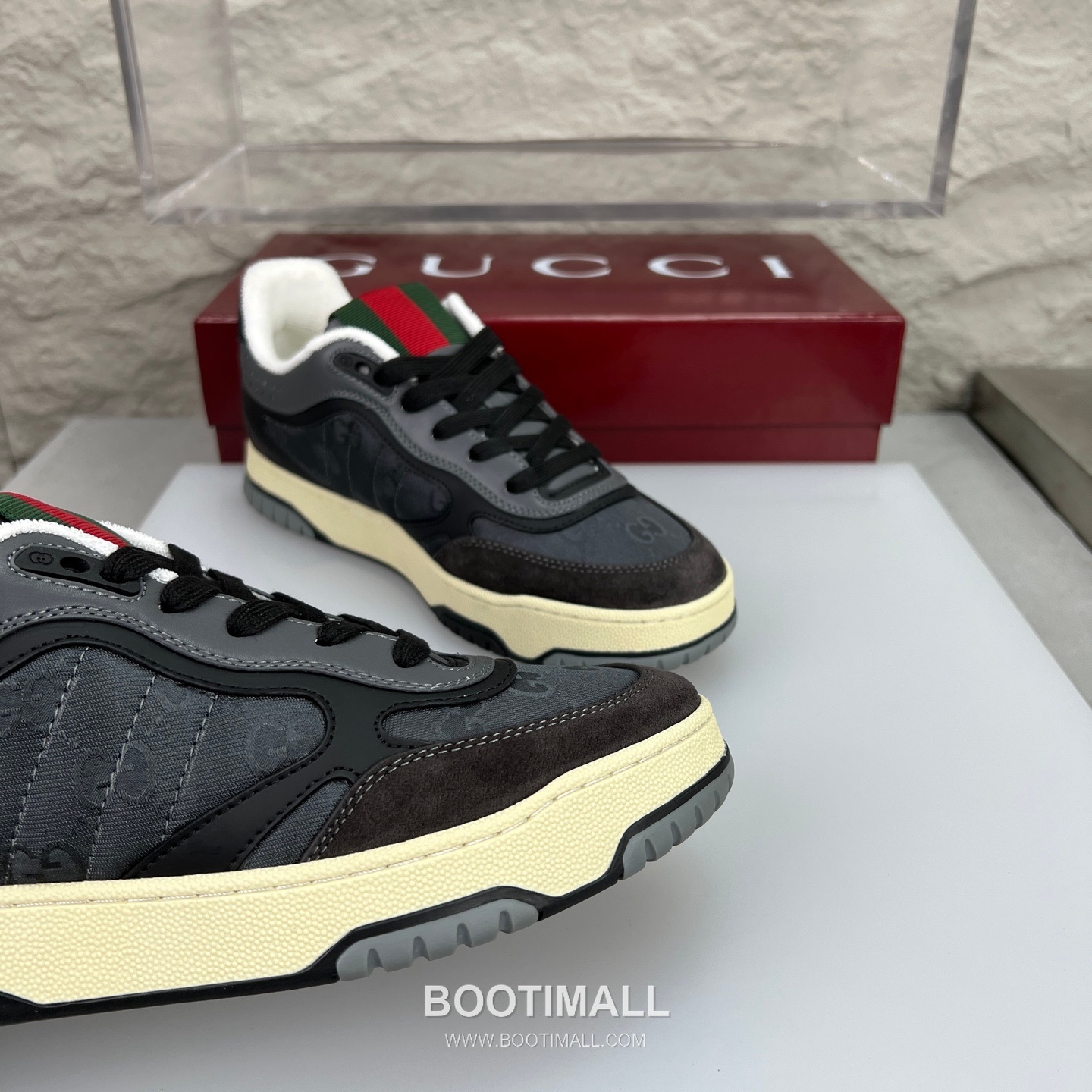 Gucci Double G Calfskin Leather High Low Sneakers with Distressed Cutout Panel TPU Sole Detail 구찌 더블G 카프스킨 레더 하이로우 스니커즈 디스트레스드 컷아웃 패널 TPU 솔 디테일 3cm 6