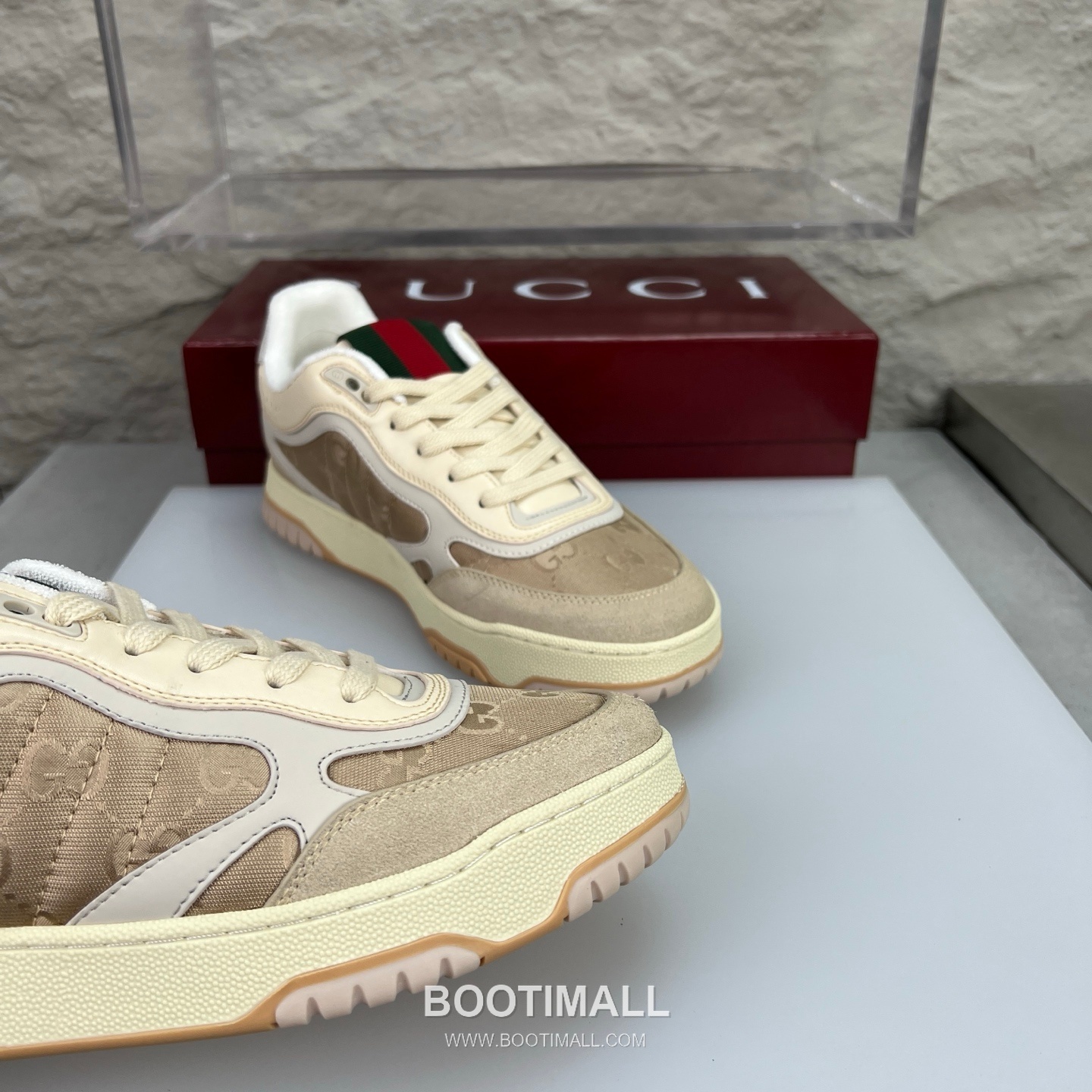 Gucci Double G Calfskin Leather High Low Sneakers with Distressed Cutout Panel TPU Sole Detail 구찌 더블G 카프스킨 레더 하이로우 스니커즈 디스트레스드 컷아웃 패널 TPU 솔 디테일 3cm 6