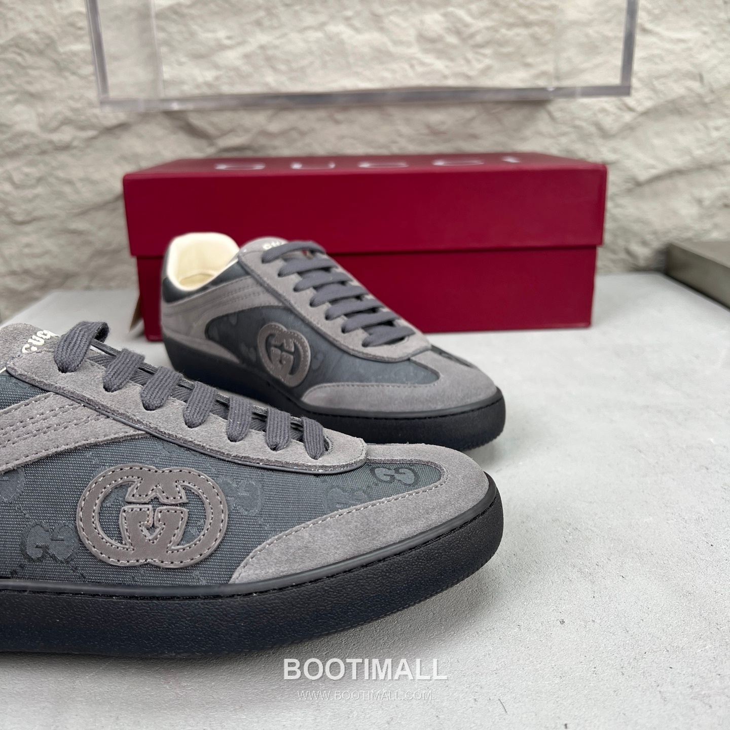Gucci German Trainer Velvet Low Sneakers with Embossed Logo TPU Sole Detail 구찌 저먼 트레이너 벨벳 로우 스니커즈 엠보싱 로고 TPU 솔 디테일 3cm 6