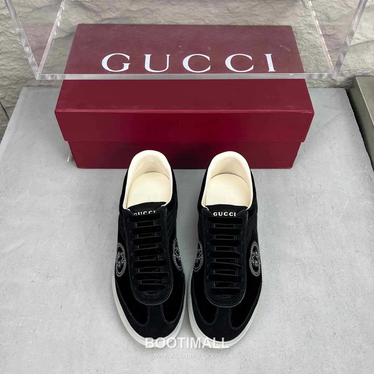 Gucci German Trainer Velvet Low Sneakers with Embossed Logo TPU Sole Detail 구찌 저먼 트레이너 벨벳 로우 스니커즈 엠보싱 로고 TPU 솔 디테일 3cm 3