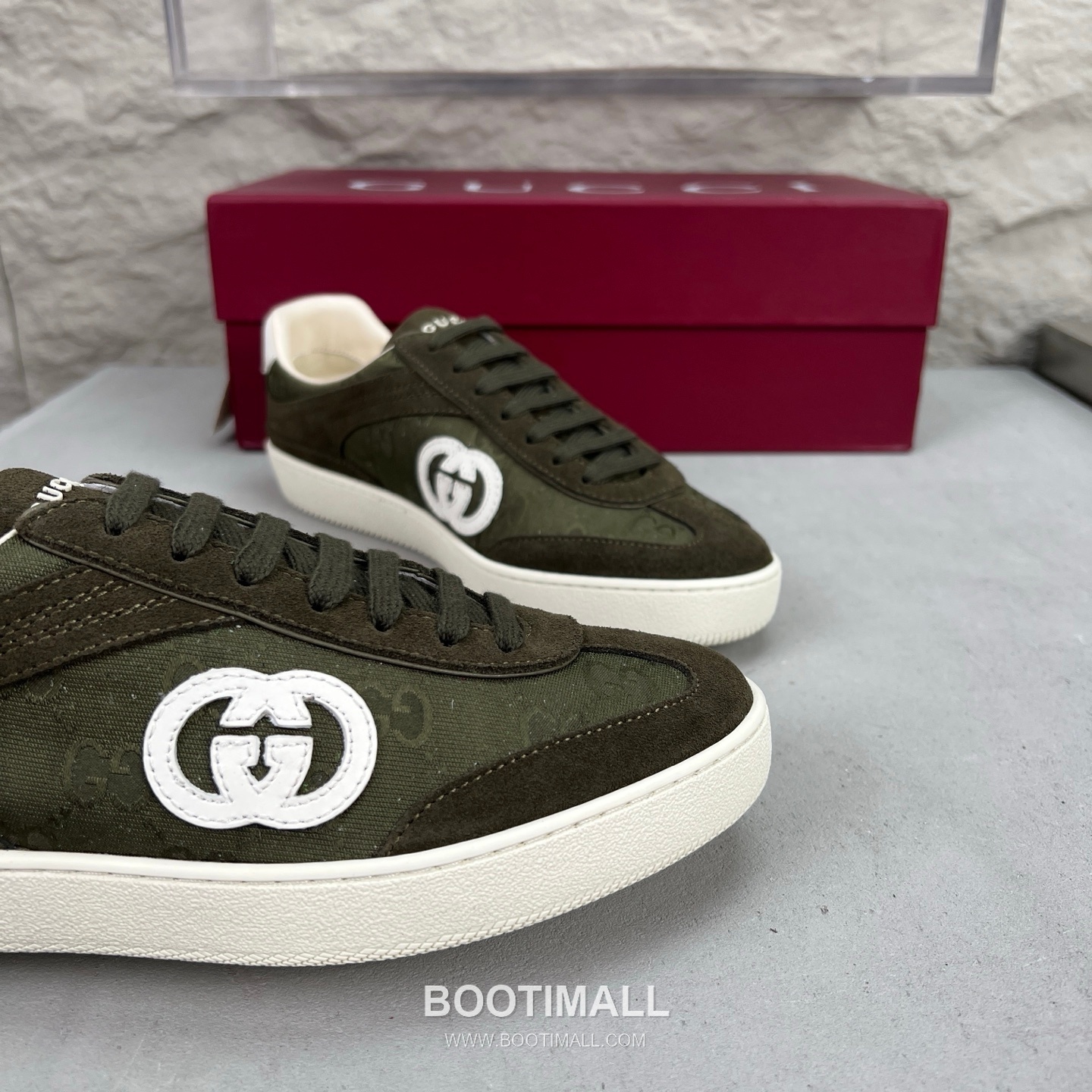 Gucci German Trainer Velvet Low Sneakers with Embossed Logo TPU Sole Detail 구찌 저먼 트레이너 벨벳 로우 스니커즈 엠보싱 로고 TPU 솔 디테일 3cm 6