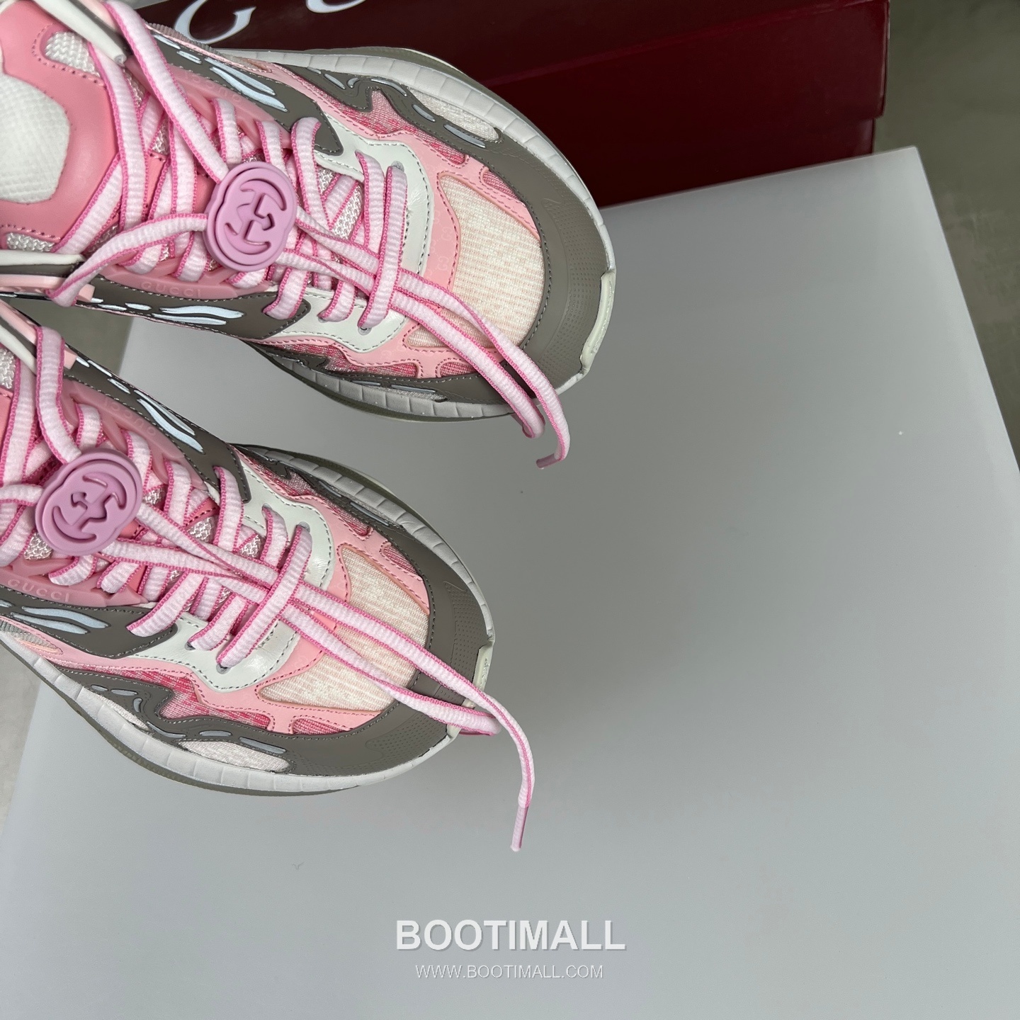 Gucci 2.0 Mesh Leather Low Sneakers with GG Reflective Stripe Double G Lock Detail EVA TPU Sole 구찌 2.0 메쉬 레더 로우 스니커즈 GG 리플렉티브 스트라이프 더블G 락 디테일 EVA TPU 솔 4cm 6