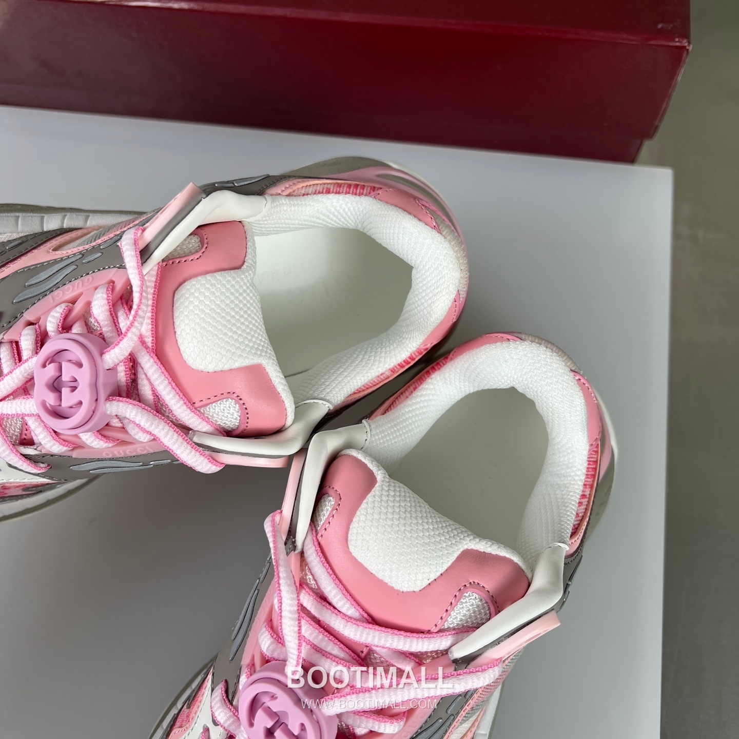 Gucci 2.0 Mesh Leather Low Sneakers with GG Reflective Stripe Double G Lock Detail EVA TPU Sole 구찌 2.0 메쉬 레더 로우 스니커즈 GG 리플렉티브 스트라이프 더블G 락 디테일 EVA TPU 솔 4cm 7