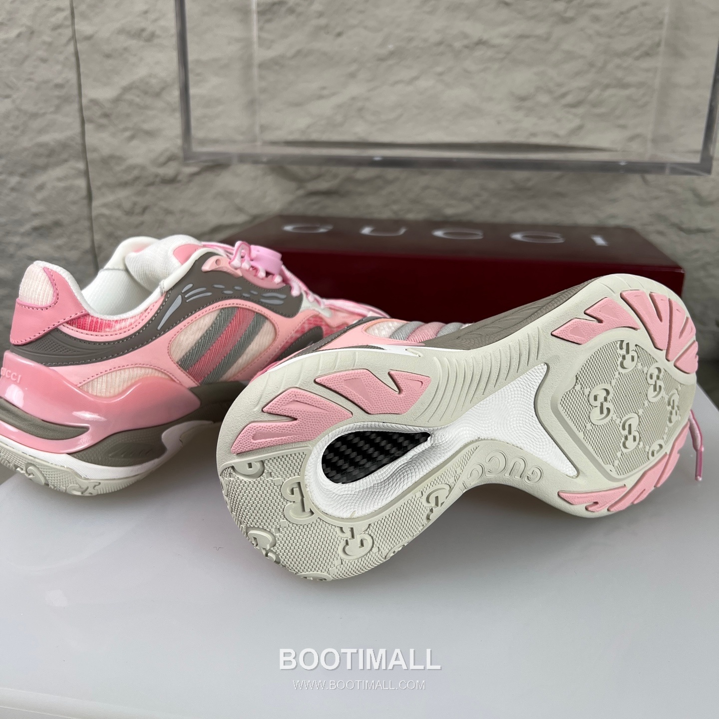 Gucci 2.0 Mesh Leather Low Sneakers with GG Reflective Stripe Double G Lock Detail EVA TPU Sole 구찌 2.0 메쉬 레더 로우 스니커즈 GG 리플렉티브 스트라이프 더블G 락 디테일 EVA TPU 솔 4cm 9