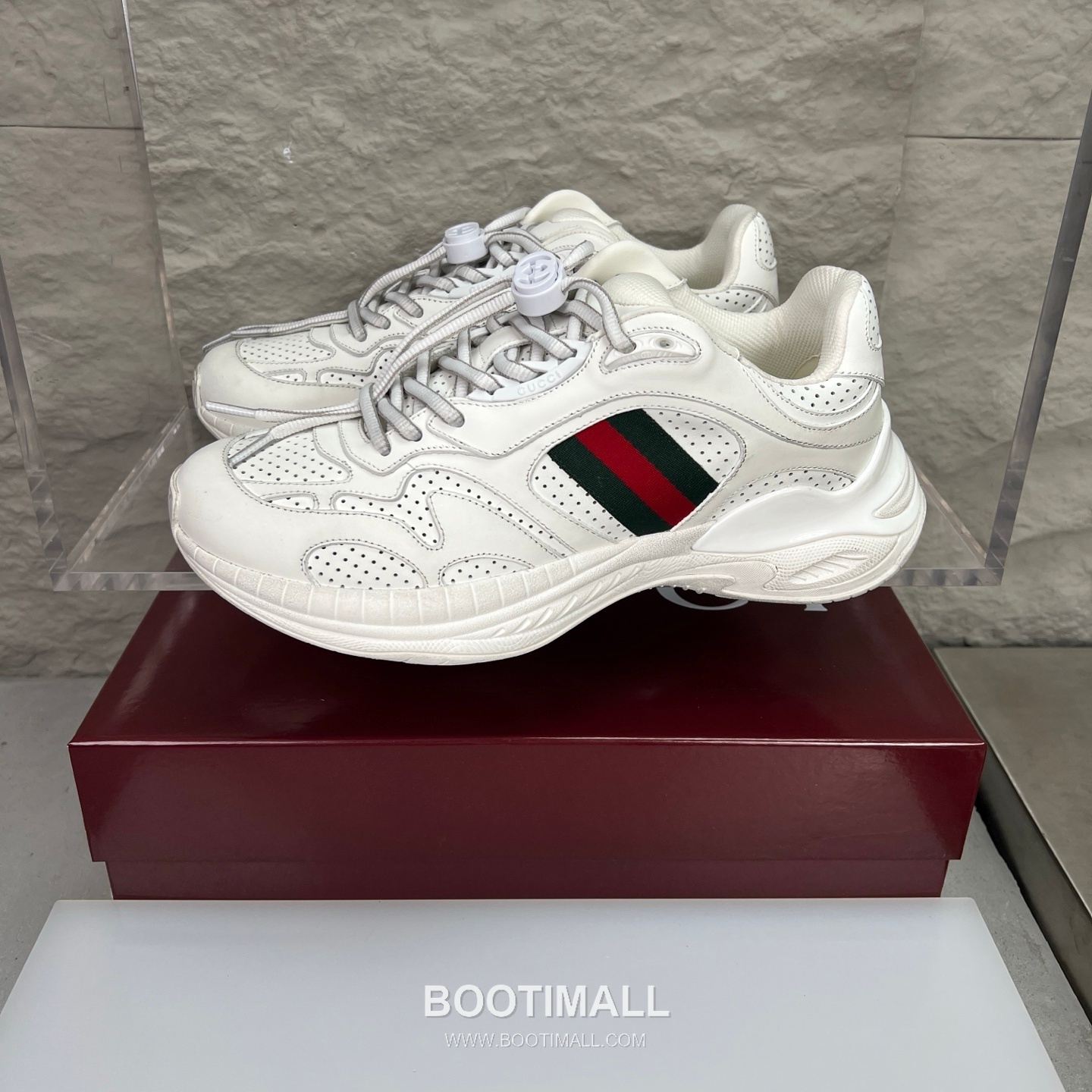Gucci 2.0 Mesh Calfskin Leather Low Sneakers with GG Reflective Stripe Double G Lock Detail EVA TPU Sole 구찌 2.0 메쉬 카프스킨 레더 로우 스니커즈 GG 리플렉티브 스트라이프 더블G 락 디테일 EVA TPU 솔 4cm 1