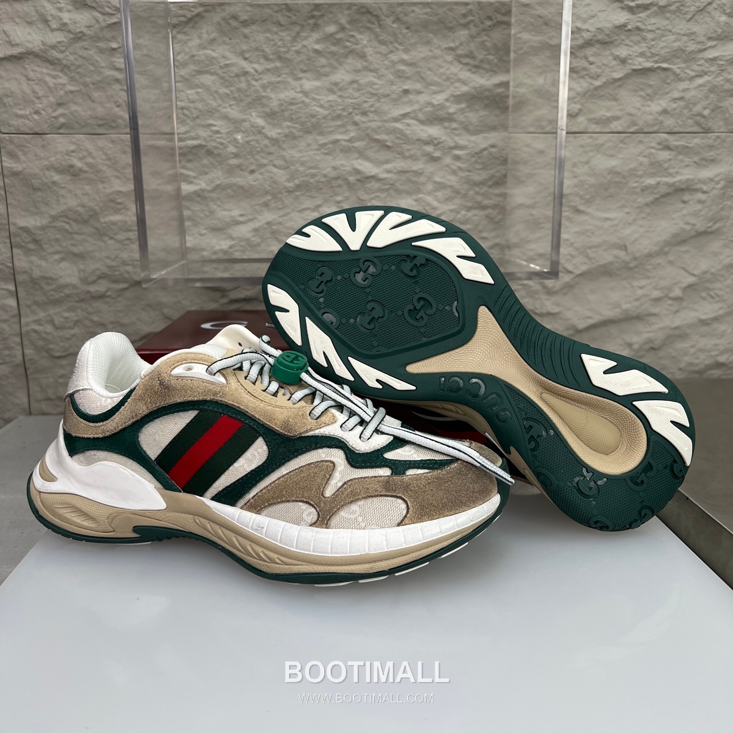 Gucci 2.0 Mesh Calfskin Leather Low Sneakers with GG Reflective Stripe Double G Lock Detail EVA TPU Sole 구찌 2.0 메쉬 카프스킨 레더 로우 스니커즈 GG 리플렉티브 스트라이프 더블G 락 디테일 EVA TPU 솔 4cm 9