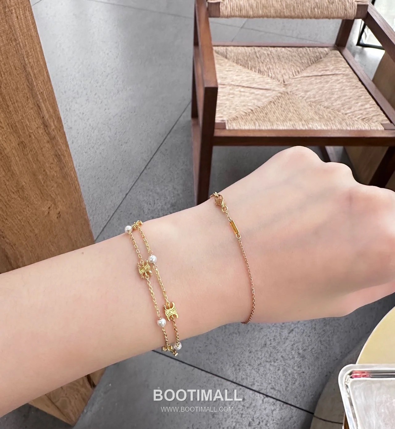 Celine Triomphe Double Layer Brass Gold Plated Necklace with Bead Chain Pendant 셀린느 트리옹프 더블 레이어 황동 골드도금 네클리스 비드 체인 펜던트 3