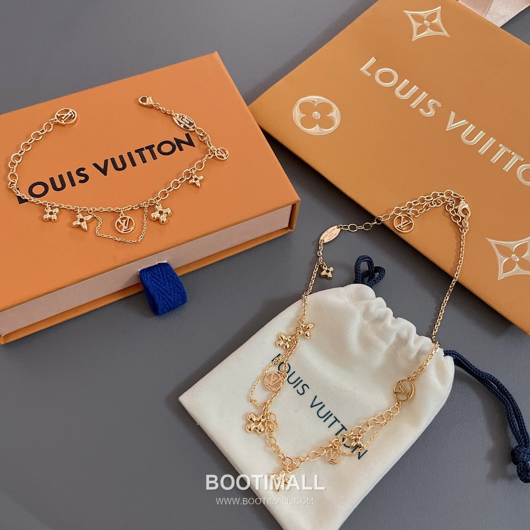 Louis Vuitton Blooming Brass Gold Plated Necklace with Flower Monogram Pendant 루이비통 블루밍 황동 골드도금 네클리스 플라워 모노그램 펜던트 10