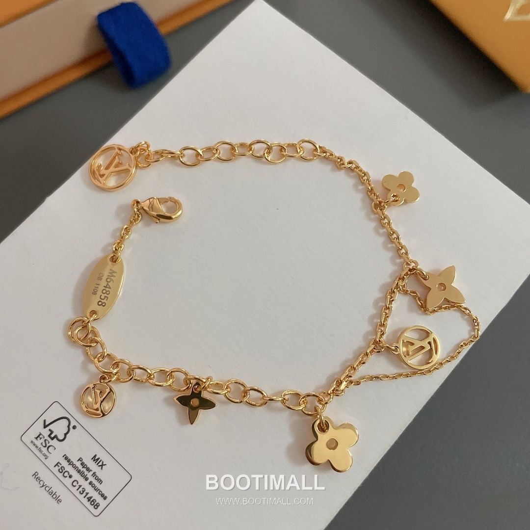 Louis Vuitton Blooming Brass Gold Plated Necklace with Flower Monogram Pendant 루이비통 블루밍 황동 골드도금 네클리스 플라워 모노그램 펜던트 17