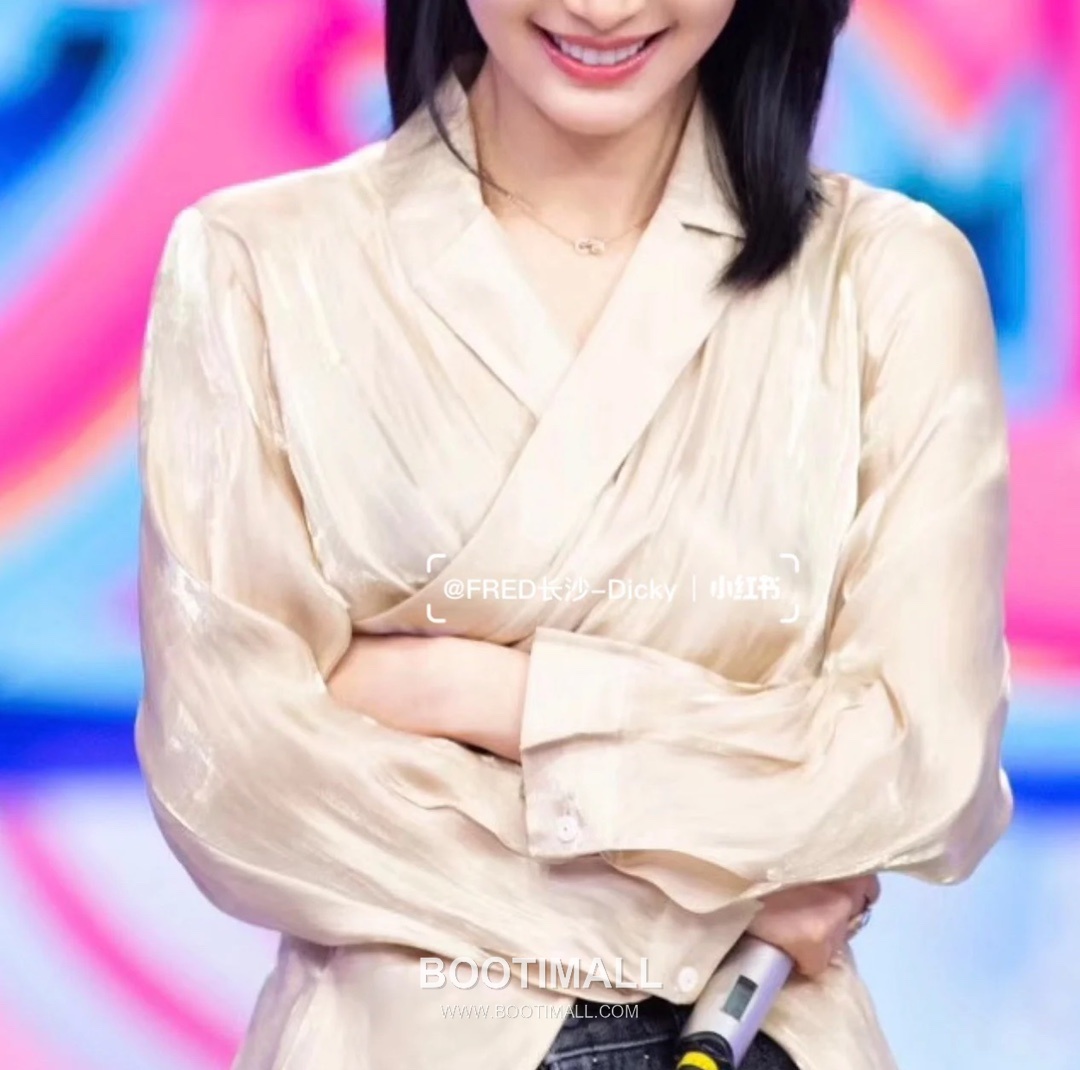 Fred Chance Infinie Brass Gold Plated Necklace with Infinity Knot Pendant 프레드 샹스 인피니 황동 골드도금 네클리스 인피니티 매듭 펜던트 3