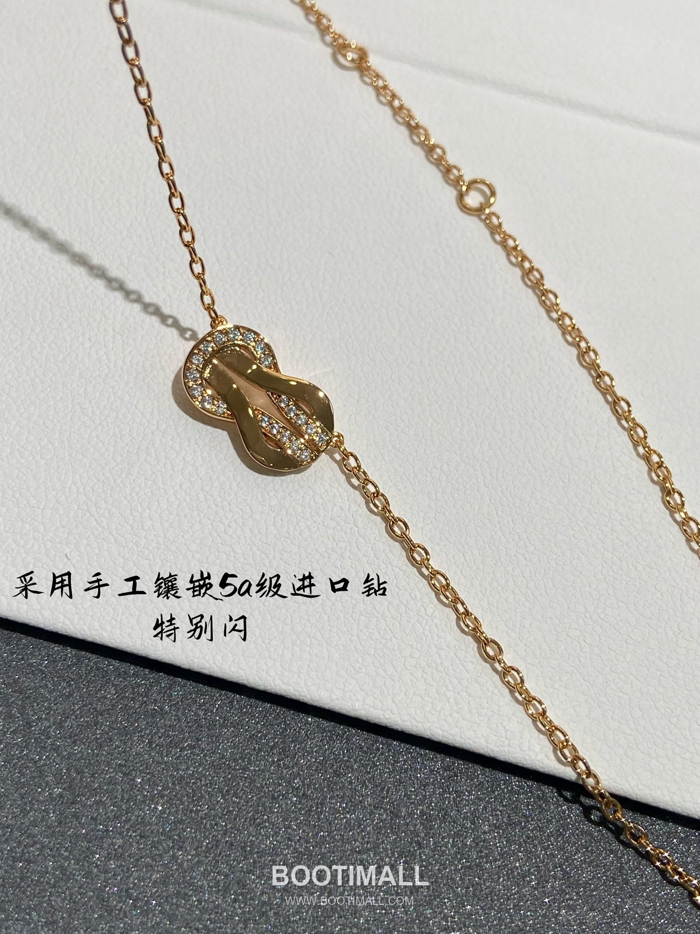 Fred Chance Infinie Brass Gold Plated Necklace with Infinity Knot Pendant 프레드 샹스 인피니 황동 골드도금 네클리스 인피니티 매듭 펜던트 14