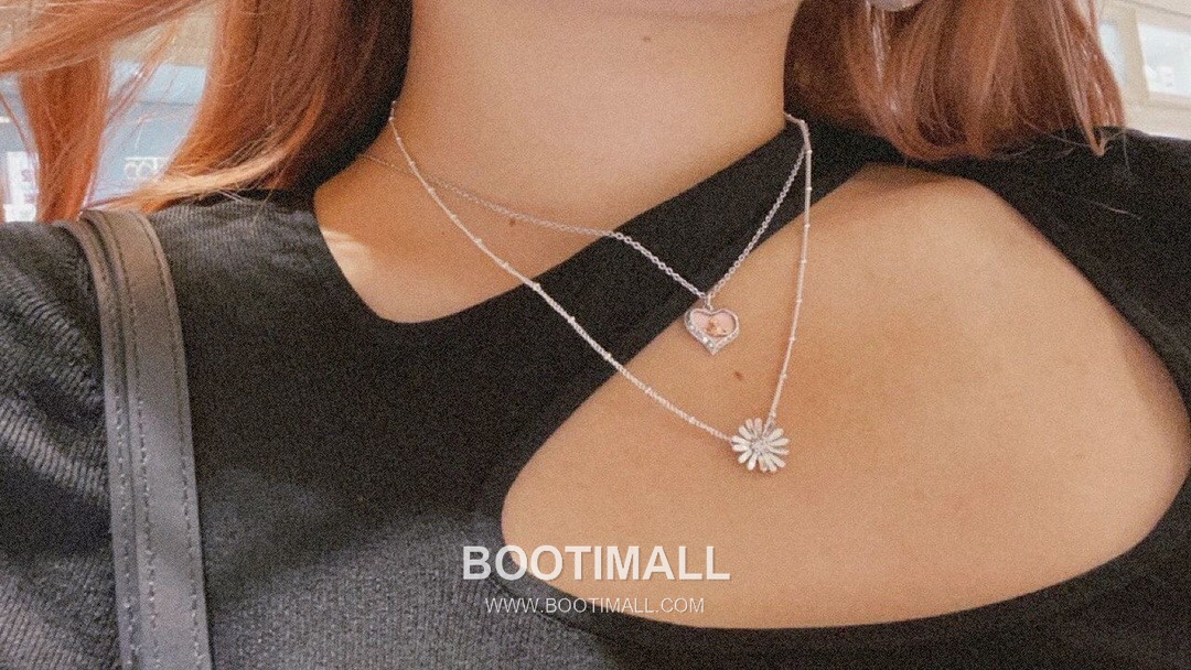 Vivienne Westwood Heart Orb Crystal Brass Gold Plated Necklace with Saturn Pendant 비비안웨스트우드 하트 오브 크리스탈 황동 골드도금 네클리스 새턴 펜던트 2