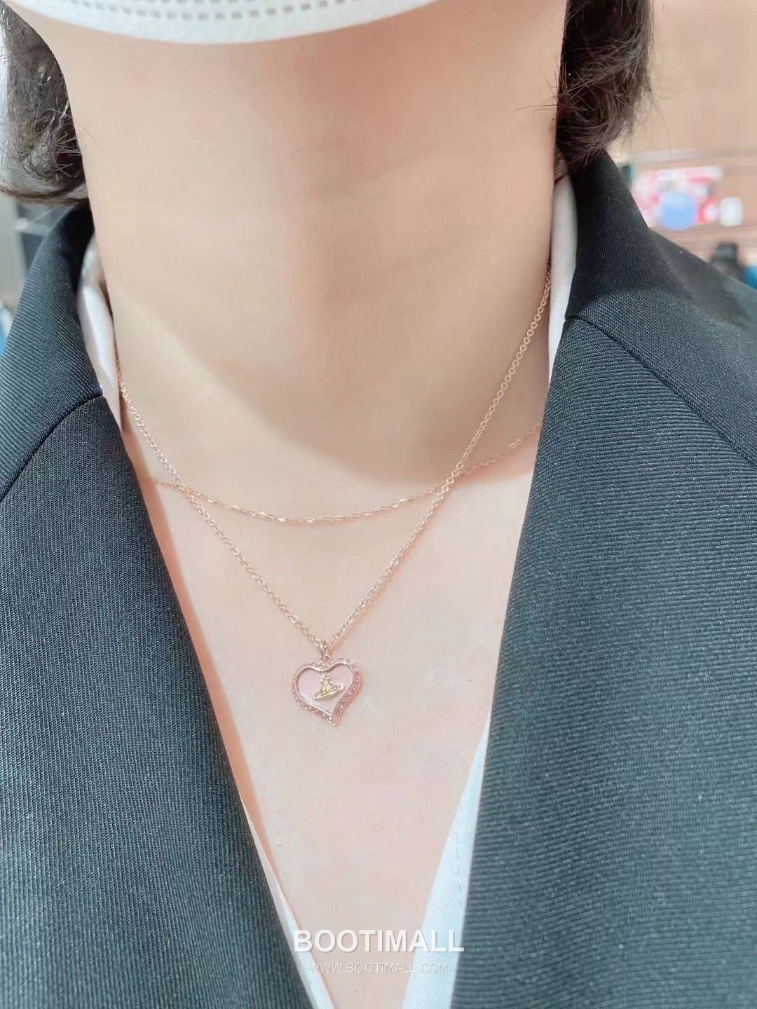 Vivienne Westwood Heart Orb Crystal Brass Gold Plated Necklace with Saturn Pendant 비비안웨스트우드 하트 오브 크리스탈 황동 골드도금 네클리스 새턴 펜던트 5