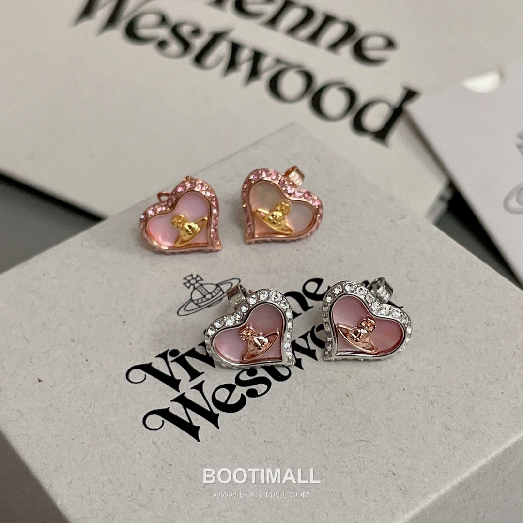Vivienne Westwood Heart Orb Crystal Brass Gold Plated Stud Earring with Saturn Pendant Detail 비비안웨스트우드 하트 오브 크리스탈 황동 골드도금 스터드 이어링 새턴 펜던트 디테일 11
