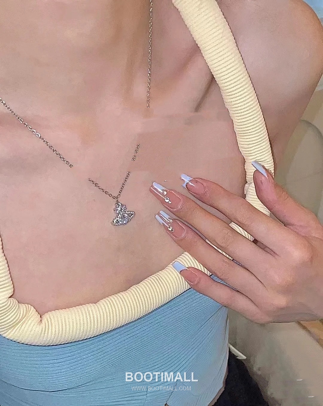 Vivienne Westwood Orb Full Crystal Brass Gold Plated Necklace with Saturn Pendant 비비안웨스트우드 오브 풀 크리스탈 황동 골드도금 네클리스 새턴 펜던트 1