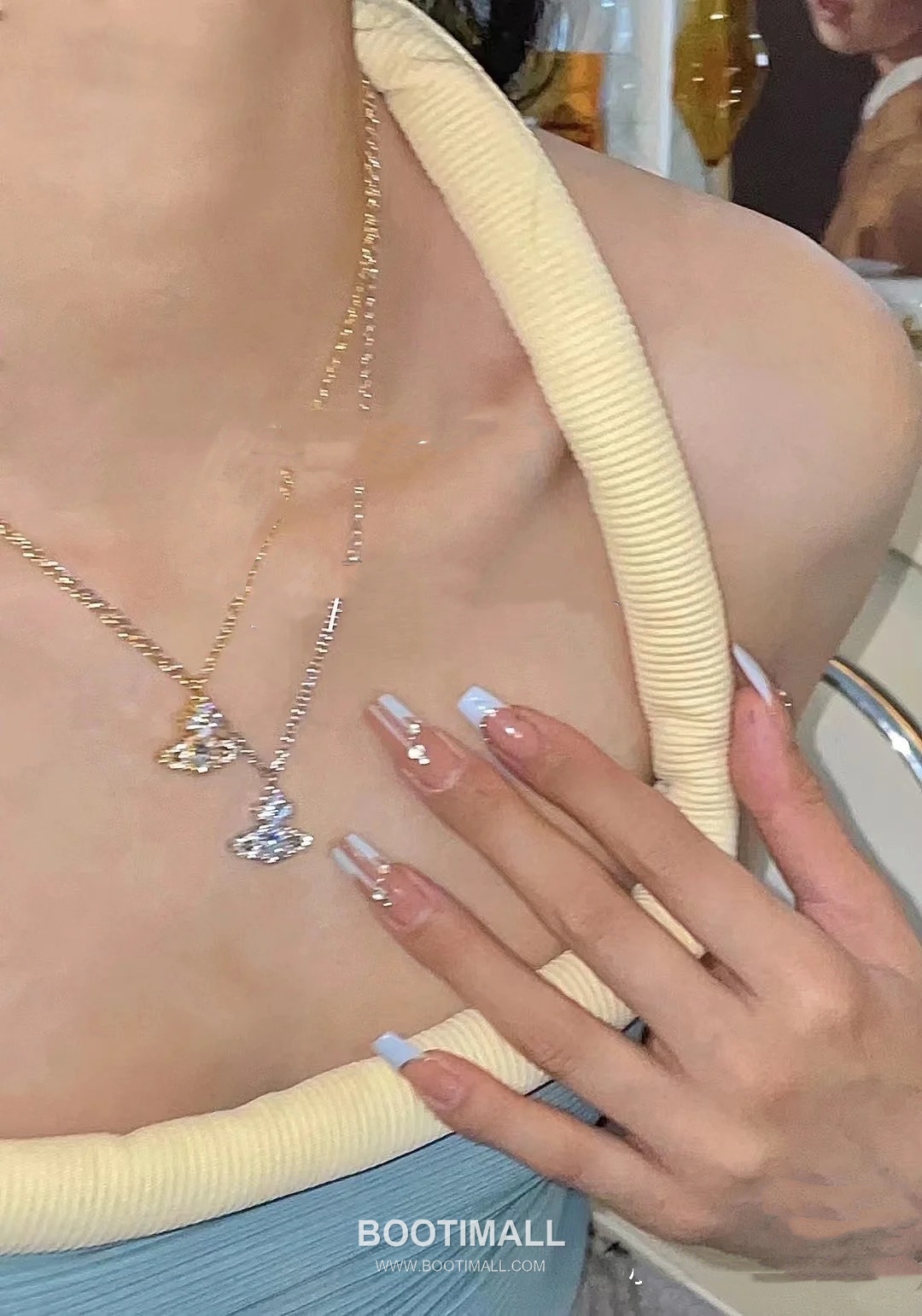 Vivienne Westwood Orb Full Crystal Brass Gold Plated Necklace with Saturn Pendant 비비안웨스트우드 오브 풀 크리스탈 황동 골드도금 네클리스 새턴 펜던트 2