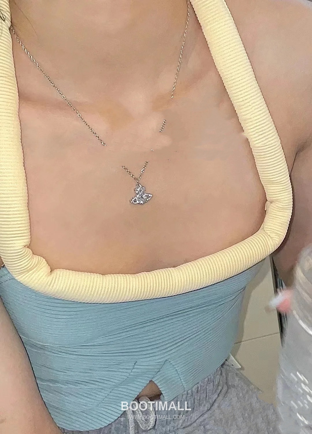 Vivienne Westwood Orb Full Crystal Brass Gold Plated Necklace with Saturn Pendant 비비안웨스트우드 오브 풀 크리스탈 황동 골드도금 네클리스 새턴 펜던트 3