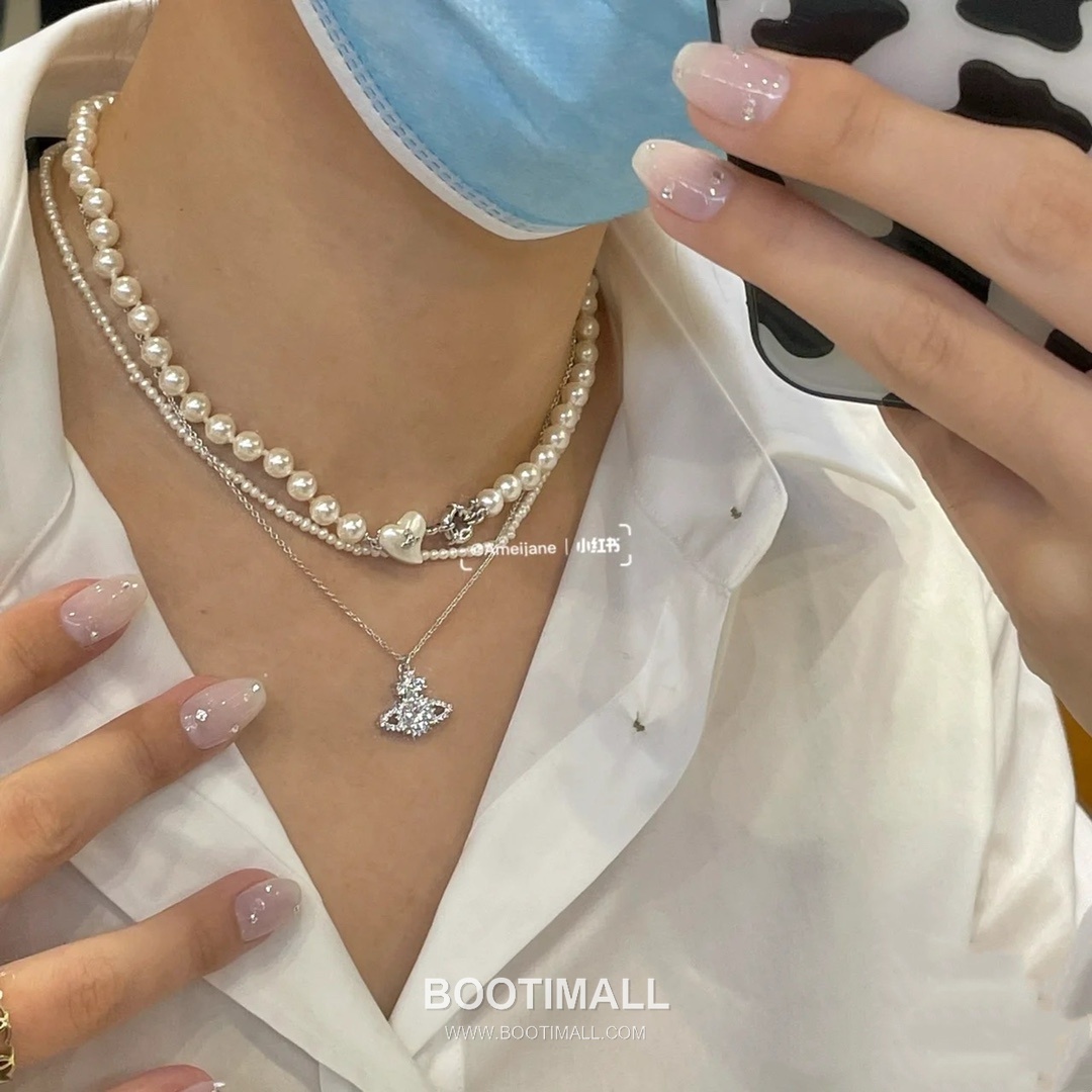 Vivienne Westwood Orb Full Crystal Brass Gold Plated Necklace with Saturn Pendant 비비안웨스트우드 오브 풀 크리스탈 황동 골드도금 네클리스 새턴 펜던트 5