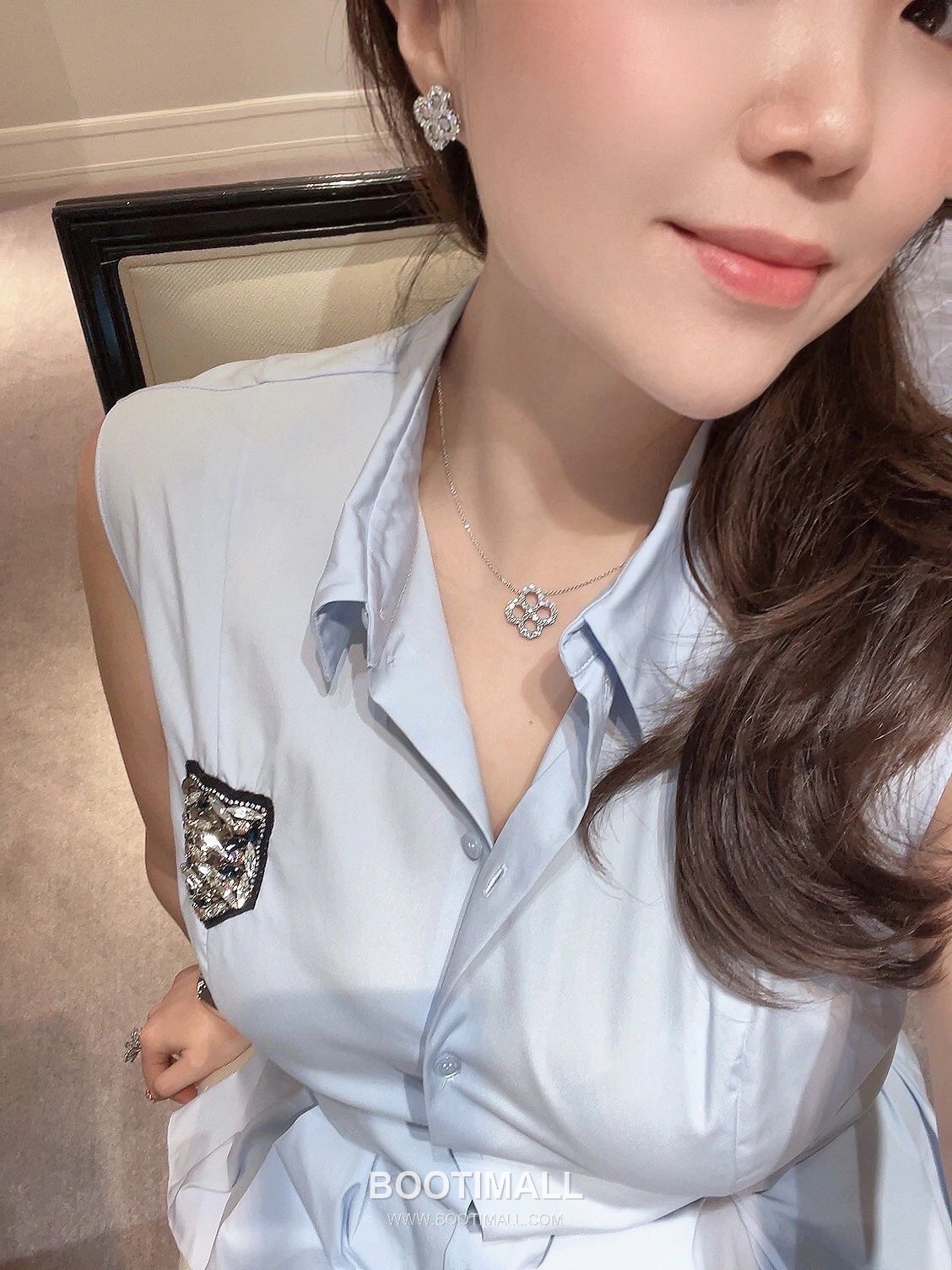 Harry Winston Diamond Loop Clover Sterling Silver 925 Gold Plated Stud Earring with Crystal Detail 해리윈스턴 다이아 루프 클로버 스털링 실버 925 골드도금 스터드 이어링 크리스탈 디테일 6