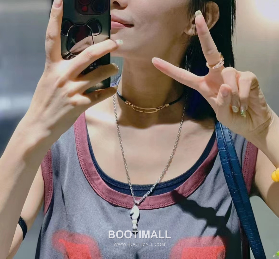 Hermes Double Layer Leather Bracelet with Metal Bar Detail 에르메스 더블 레이어 가죽 브레이슬릿 메탈 바 디테일 2