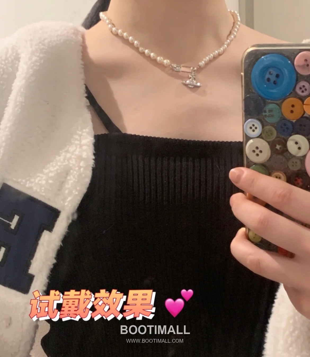 Vivienne Westwood Safety Pin Orb Pearl Brass Gold Plated Necklace with Saturn Pendant 비비안웨스트우드 세이프티핀 오브 펄 황동 골드도금 네클리스 새턴 펜던트 7