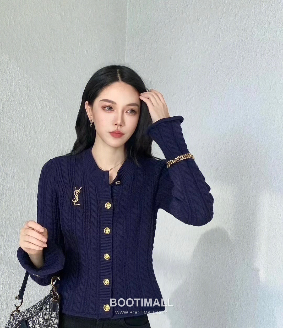 Saint Laurent Twist Pattern Brass Gold Plated Brooch with Pin Clasp Detail 생로랑 트위스트 패턴 황동 골드도금 브로치 핀 클래스프 디테일 4