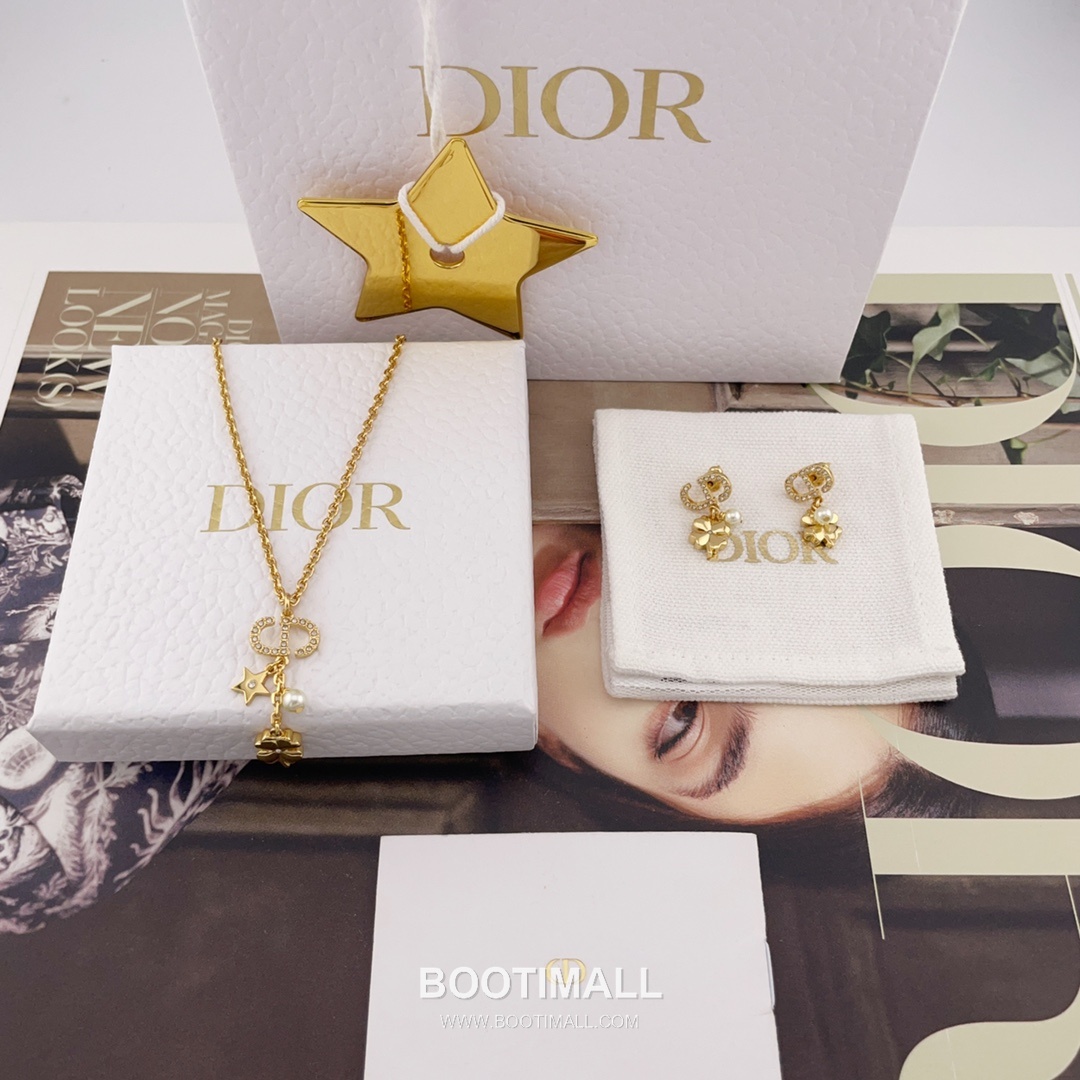 Dior CD Star Clover Pearl Brass Silver Plated Necklace with Crystal Pendant 디올 CD 스타 클로버 펄 황동 실버도금 네클리스 크리스탈 펜던트 1