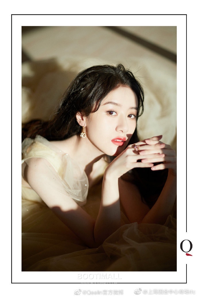 Qeelin Wulu Double Gourd Openwork Brass Gold Plated Drop Earring with Hollow Pendant 기린 우루 더블 고드 오픈워크 황동 골드도금 드롭 이어링 홀로우 펜던트 6