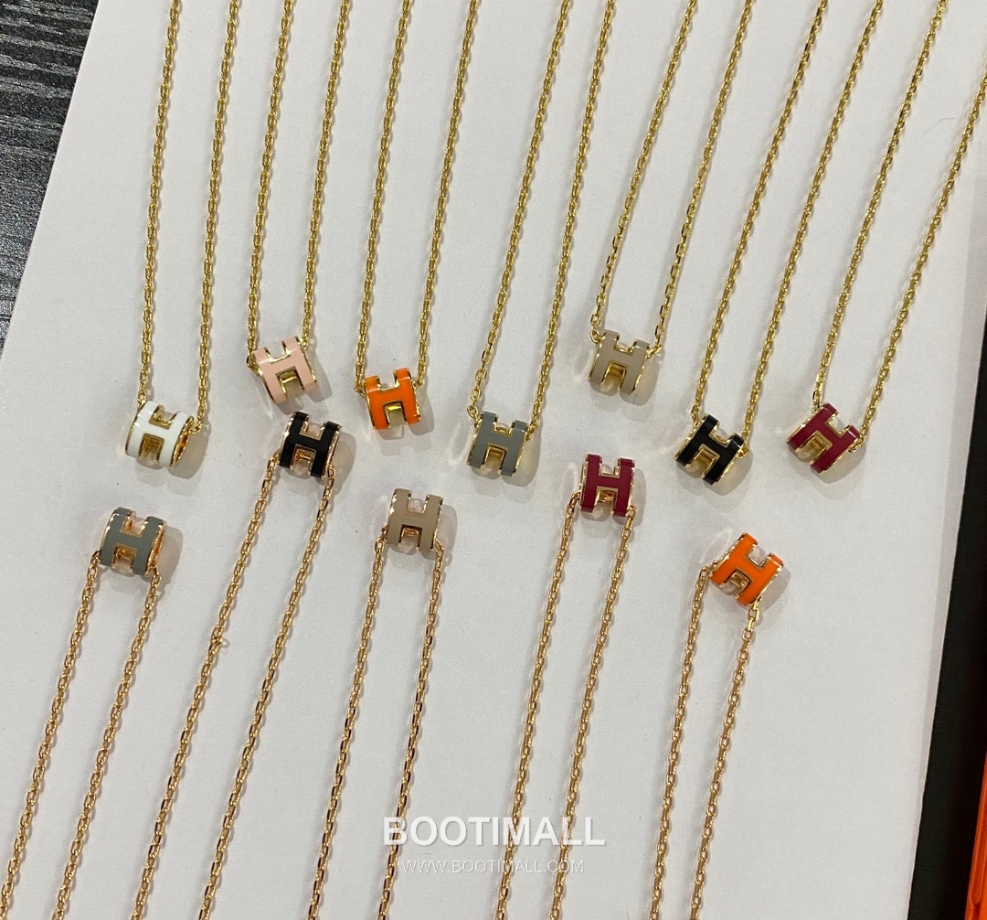 Hermes Mini Pop H Enamel Brass Gold Plated Necklace with Logo Pendant 에르메스 미니 팝 H 에나멜 황동 골드도금 네클리스 로고 펜던트 9