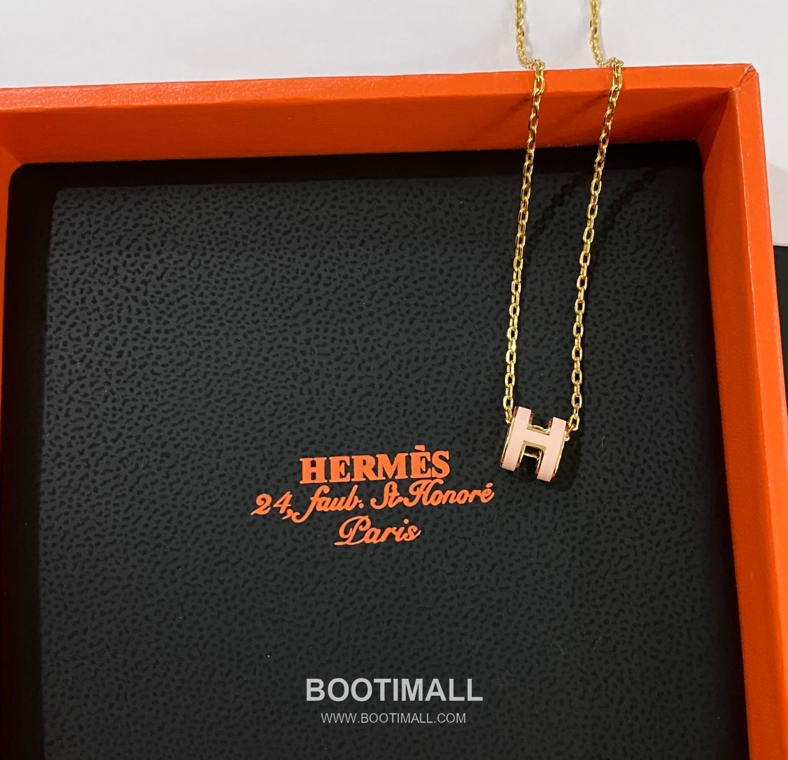 Hermes Mini Pop H Enamel Brass Gold Plated Necklace with Logo Pendant 에르메스 미니 팝 H 에나멜 황동 골드도금 네클리스 로고 펜던트 13