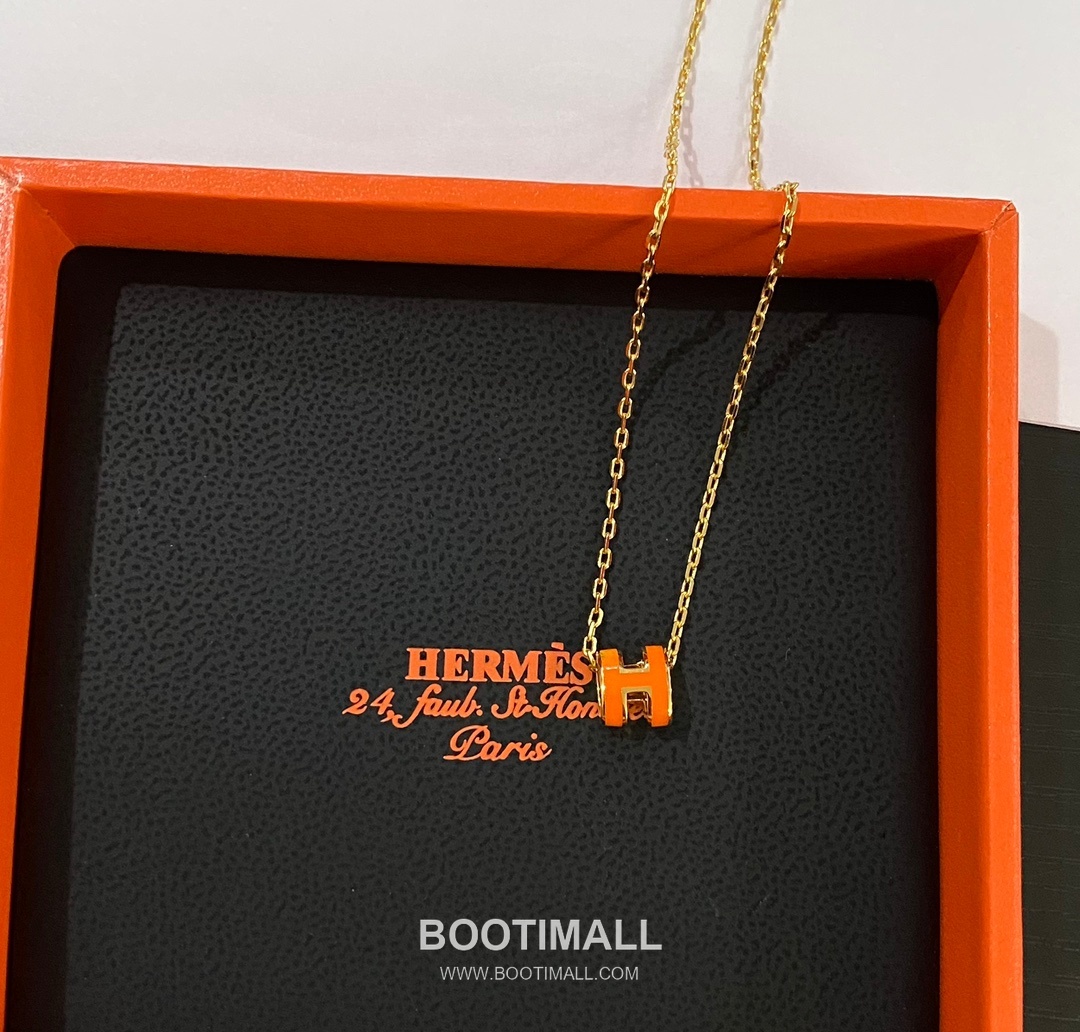 Hermes Mini Pop H Enamel Brass Gold Plated Necklace with Logo Pendant 에르메스 미니 팝 H 에나멜 황동 골드도금 네클리스 로고 펜던트 14