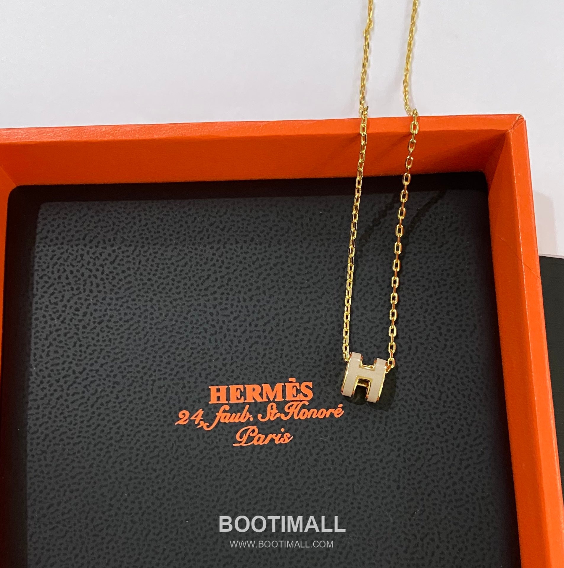 Hermes Mini Pop H Enamel Brass Gold Plated Necklace with Logo Pendant 에르메스 미니 팝 H 에나멜 황동 골드도금 네클리스 로고 펜던트 16