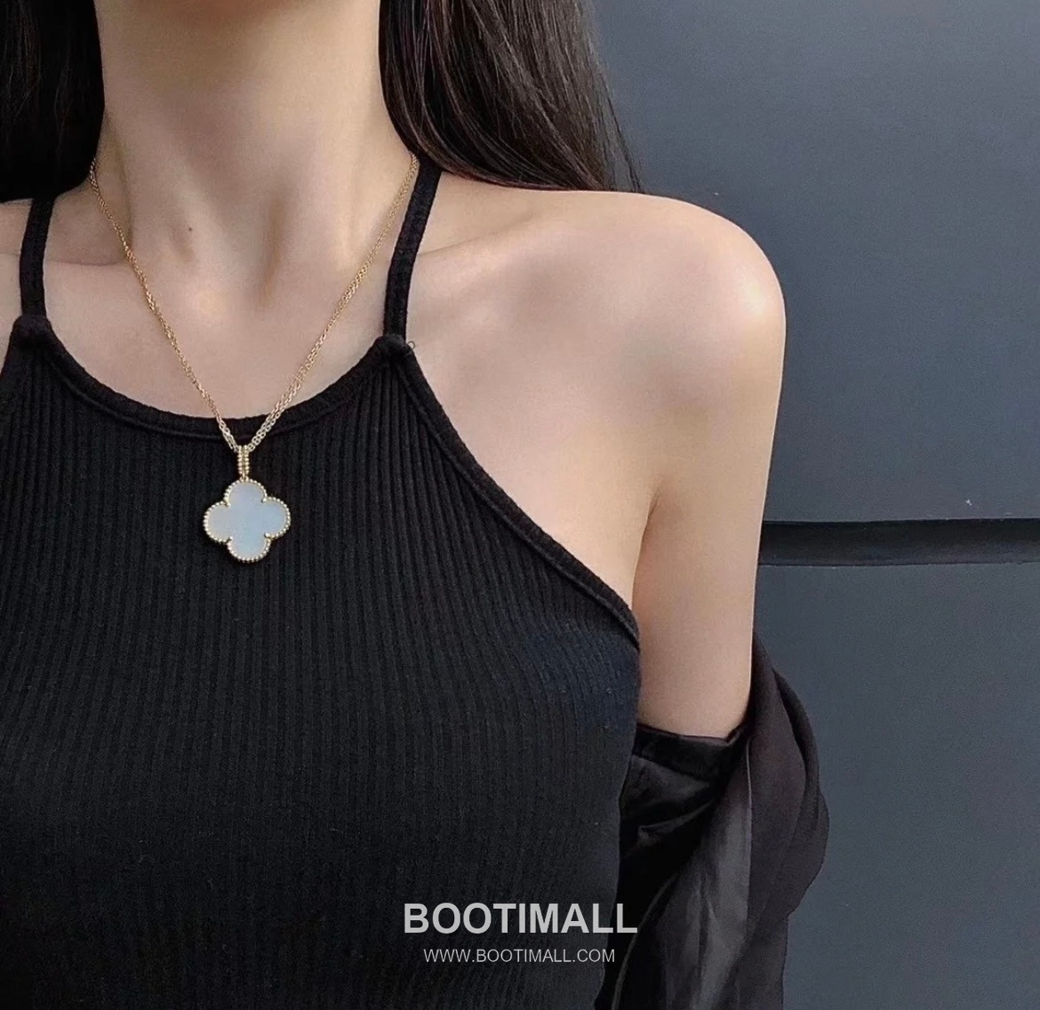 Van Cleef & Arpels Alhambra Clover Malachite Onyx Mother of Pearl Sterling Silver 925 Necklace with Beaded Chain 반클리프아펠 알함브라 클로버 말라카이트 오닉스 자개 스털링 실버 925 네클리스 비드 체인 4