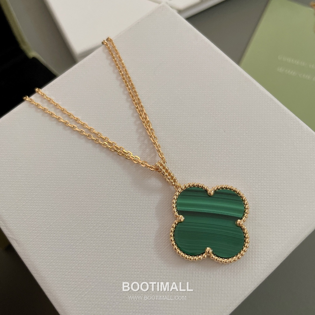 Van Cleef & Arpels Alhambra Clover Malachite Onyx Mother of Pearl Sterling Silver 925 Necklace with Beaded Chain 반클리프아펠 알함브라 클로버 말라카이트 오닉스 자개 스털링 실버 925 네클리스 비드 체인 15