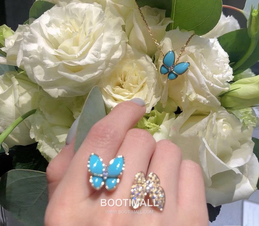 Van Cleef & Arpels Two Butterfly Turquoise Diamond 18K White Gold Necklace with Butterfly Motif 반클리프아펠 투 버터플라이 터키석 다이아 18K 화이트골드 네클리스 버터플라이 모티프 17