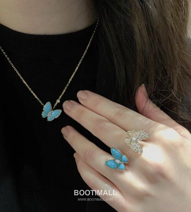 Van Cleef & Arpels Two Butterfly Turquoise Diamond 18K White Gold Necklace with Butterfly Motif 반클리프아펠 투 버터플라이 터키석 다이아 18K 화이트골드 네클리스 버터플라이 모티프 23