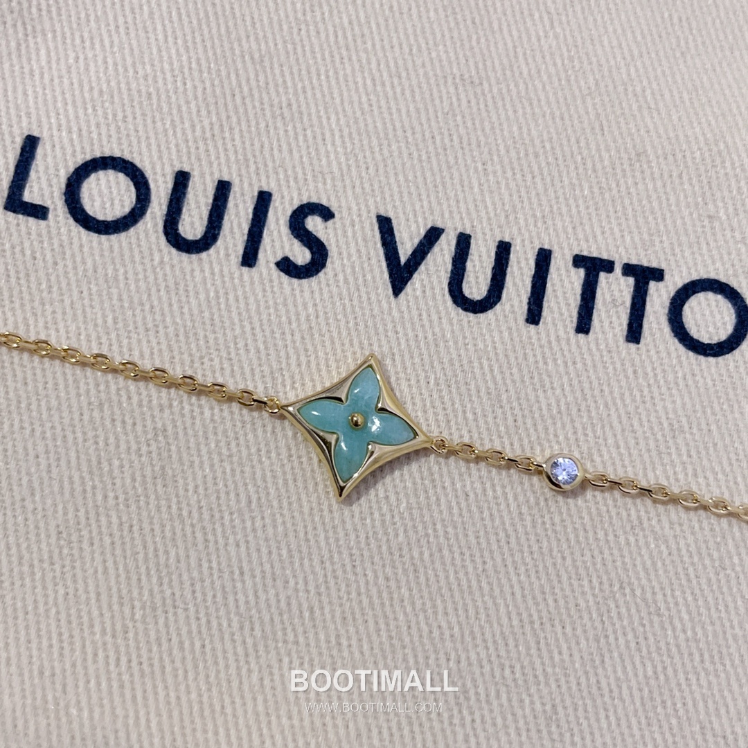 Louis Vuitton Blossom Amazonite Diamond Brass Gold Plated Necklace with Clover Pendant 루이비통 블라썸 아마조나이트 다이아 황동 골드도금 네클리스 클로버 펜던트 5