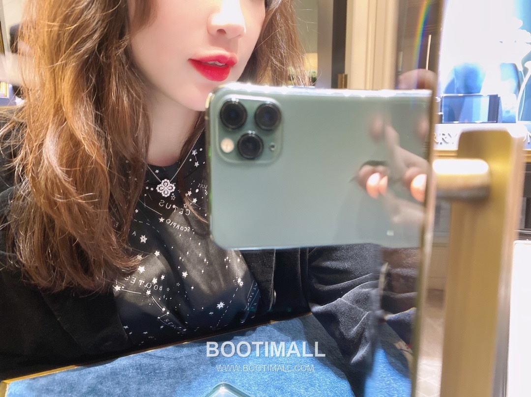 Harry Winston Diamond Loop Flower Sterling Silver 925 Gold Plated Necklace with Teardrop Crystal Pendant 해리윈스턴 다이아 루프 플라워 스털링 실버 925 골드도금 네클리스 티어드롭 크리스탈 펜던트 40cm 11