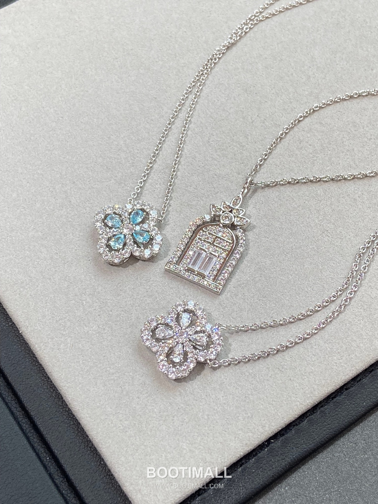 Harry Winston Diamond Loop Flower Sterling Silver 925 Gold Plated Necklace with Teardrop Crystal Pendant 해리윈스턴 다이아 루프 플라워 스털링 실버 925 골드도금 네클리스 티어드롭 크리스탈 펜던트 40cm 18