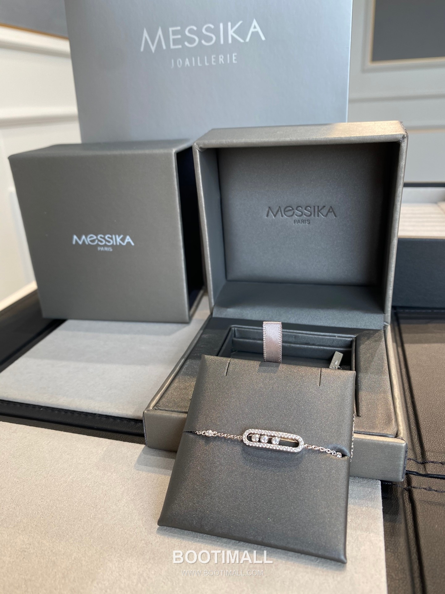 Messika Move Three Diamond Sterling Silver 925 Bracelet with Sliding Stone Detail 메시카 무브 쓰리 다이아 스털링 실버 925 브레이슬릿 슬라이딩 스톤 디테일 11