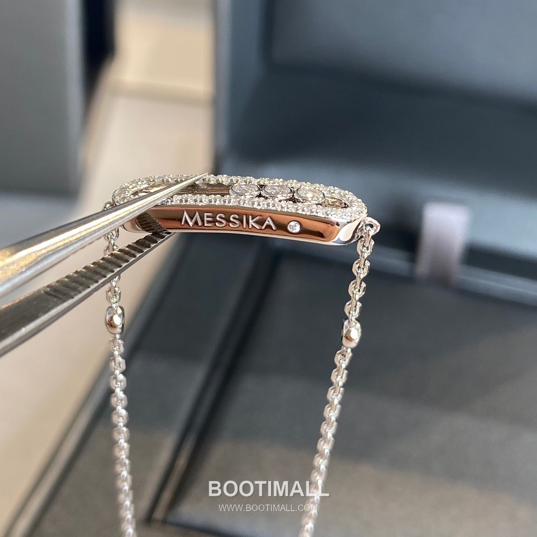 Messika Move Three Diamond Sterling Silver 925 Bracelet with Sliding Stone Detail 메시카 무브 쓰리 다이아 스털링 실버 925 브레이슬릿 슬라이딩 스톤 디테일 18