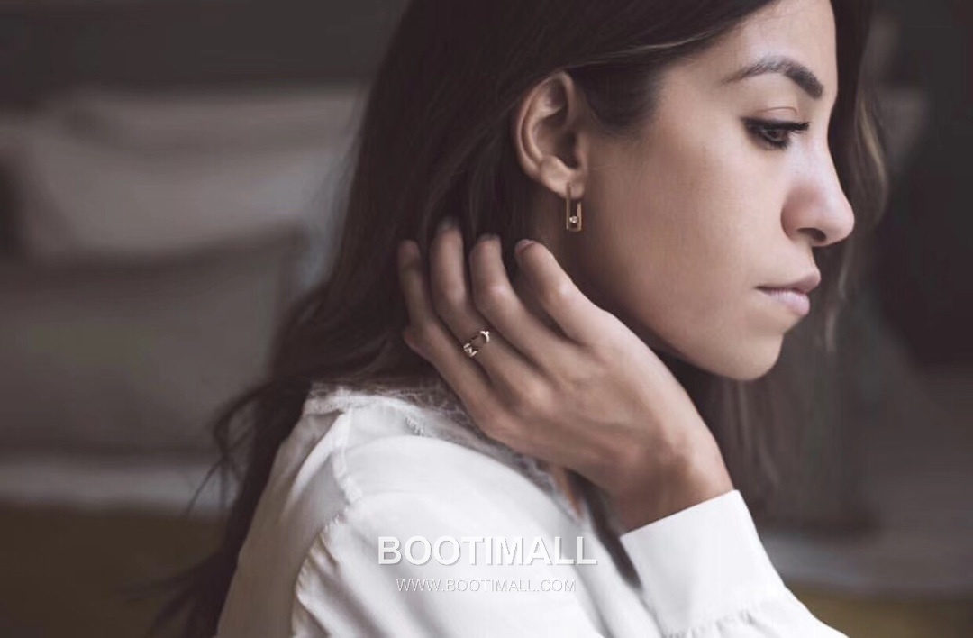 Messika Lucky Bead Diamond Sterling Silver 925 Stud Earring with Fixed Ball Detail 메시카 럭키 비드 다이아 스털링 실버 925 스터드 이어링 고정 볼 디테일 2