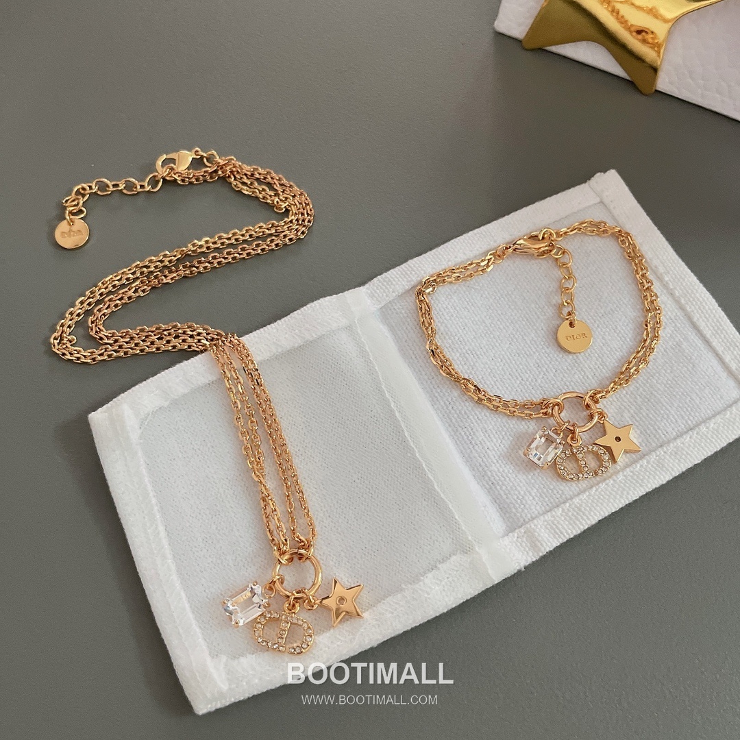 Dior CD Star Crystal Brass Silver Plated Necklace with Square Cut Pendant 디올 CD 스타 크리스탈 황동 실버도금 네클리스 스퀘어 컷 펜던트 11