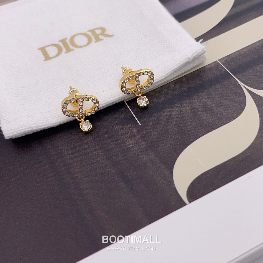 Dior CD Full Crystal Brass Silver Plated Stud Earring with Drop Pendant 디올 CD 풀 크리스탈 황동 실버도금 스터드 이어링 드롭 펜던트 6